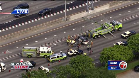 1 Dead After Rollover Crash On Palmetto Expressway In Doral Wsvn 7news Miami News Weather