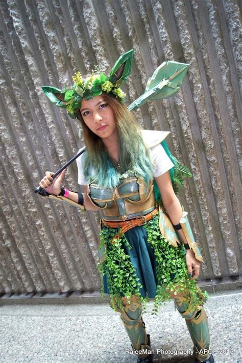 Leafeon 🌿 | Cosplay Amino