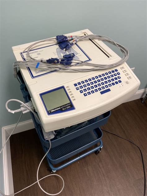 Mortara Instrument Ekg Ecg Machine Eli With Interpretation For Sale