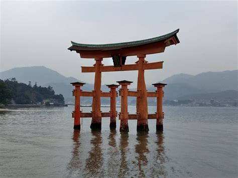 Itsukushima Shrine Torii Hatsukaichi 2020 All You Need To Know