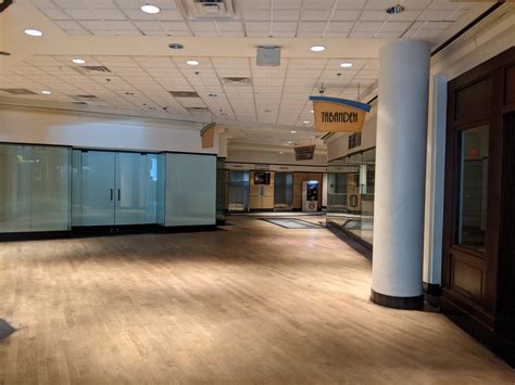 Robert Dyer @ Bethesda Row: Dead mall Mazza Gallerie winding down in