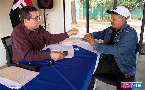 Programa Adelante Ha Beneficiado A M S De Familias En Radio