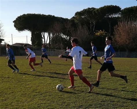 Calcio Giovanile Al Perignano Il Derby D Elite Al Fornacette