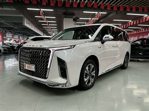 Купить б/у Maxus G90 2022-2025 2.0 AT (234 л.с.) бензин автомат во ...