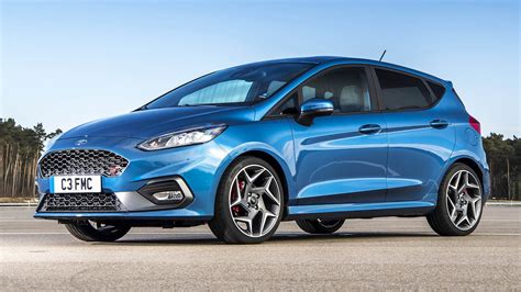 2018 Ford Fiesta ST 5-door - Wallpapers and HD Images | Car Pixel