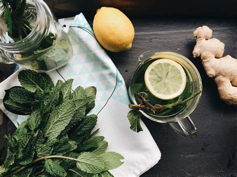 Conoce los beneficios del té de menta con jengibre