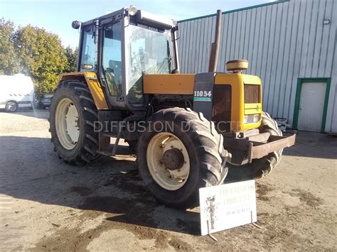 TRACTEUR AGRICOLE 110 54 RENAULT Diffusion Directe