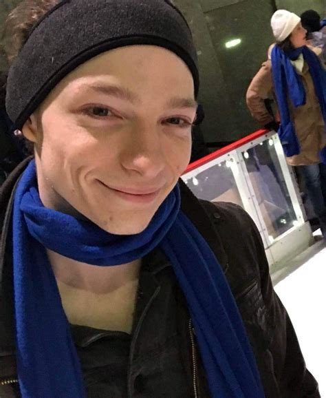 Pin By Will Andrea On Mike Faist Dear Evan Hansen Evan Hansen Dear