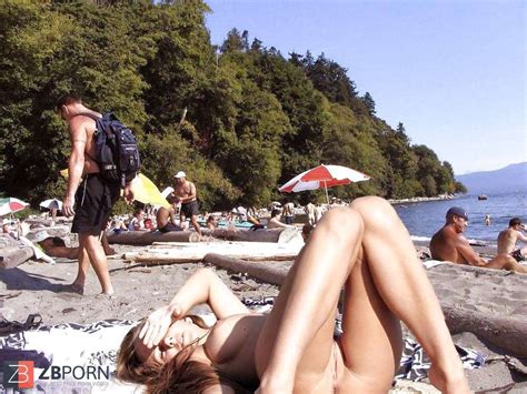 I Have Sunburned Boobs ZB Porn