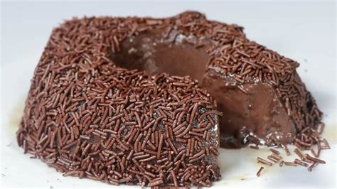 BRIGADEIRÃO CREMOSO Pronto em 20 minutos Delicioso e irresistível