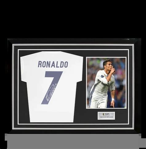 Maillot Real Madrid Sign Par Cristiano Ronaldo Et Encadr Lcs