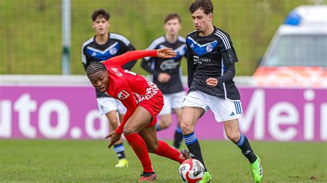 U19 Unterliegt SC Freiburg Im Halbfinale Des DFB Pokals