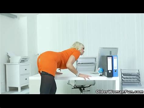 No codiciarás la milf de tu vecino parte XVIDEOS