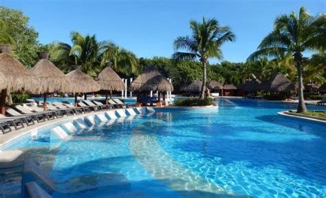 8 Incredible All-Inclusive Resorts in Riviera Maya, Mexico - Savored ...