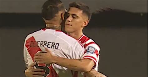 Paolo Guerrero Tuvo Emotivo Gesto Con Mat As Rojas Su Excompa Ero De