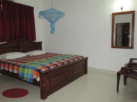 Hotels 300 Sq. Yards for Rent in Shivpuri, Rishikesh (REI1221814)