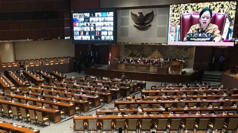 Tutup Sidang Rapat Paripurna Sahkan Ruu Pemasyarakatan Jadi Uu