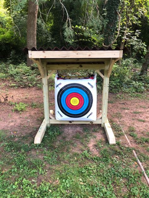 Archery target stand | Diy archery target, Archery target, Archery ...