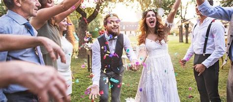 Les 9 erreurs à éviter absolument quand tu es invitée à un mariage