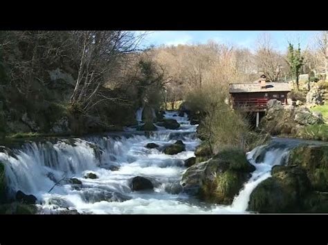 Vodenice na slapovima Krupe i dalje melju žito a dabrovi imaju svoju