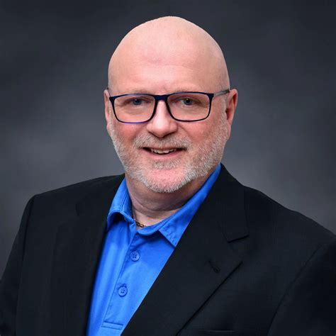 How to Build a Winning Business Plan (With Free Templates)