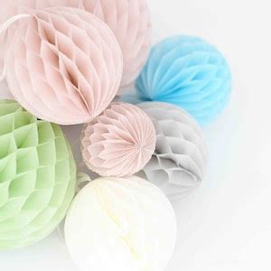 Mixed Size HONEYCOMB BALLS Set Of 4 Tissue Paper Pom Poms Etsy