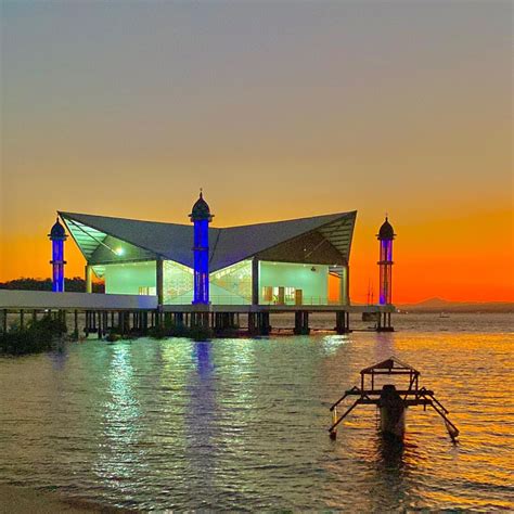 Masjid Terapung Bima Pesona Masjid Di Atas Laut