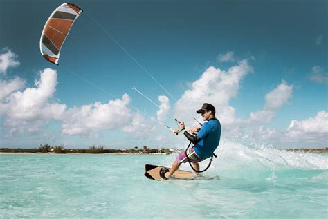 Caribbean Kitesurfing in Cabarete - EliteVoyage