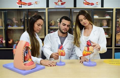 Unex Abre Processos Seletivos Para O Curso De Medicina Em Feira De