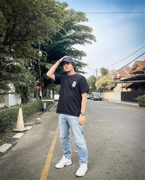 Ide Ootd Kasual Ala Arbani Yasiz Kece Maksimal