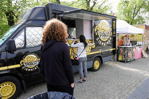 Frodo Burger Paka Ziemniaka Pks Streetfood Galeria Food Truck W