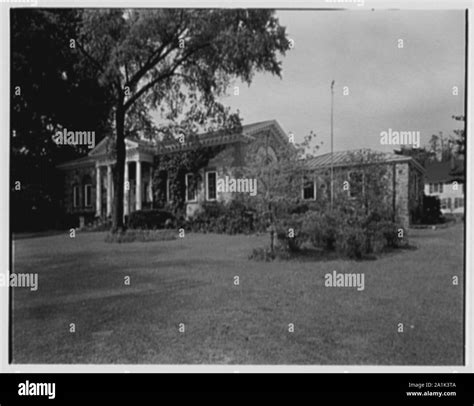 New Canaan Public Library, New Canaan, Connecticut Stock Photo - Alamy