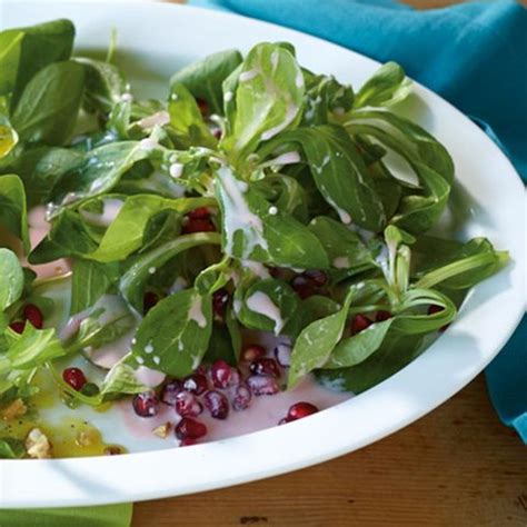 Feldsalat Mit Granatapfel Rezept Essen Und Trinken