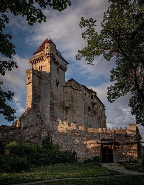 Pin von Mary Conrad auf castles Burgen und schlösser Festungen Burg