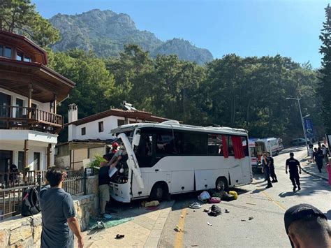 Mu La Da Freni Bo Alan Tur Otob S Park Halindeki Ara Lara Arpt