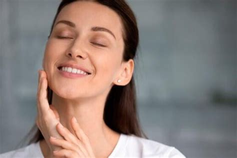 ¿qué Es El Microneedling Y Sus Beneficios Al Tratar Acné Arrugas Y