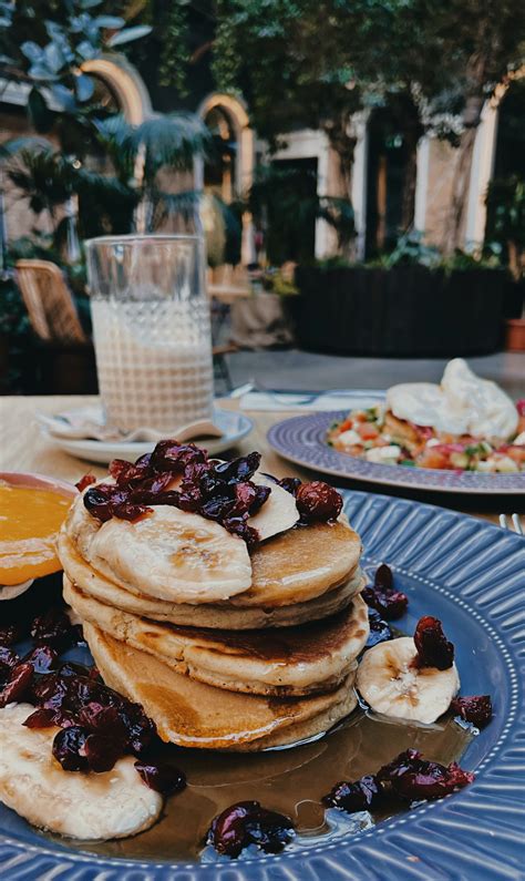 Pancakes and Maple Syrup · Free Stock Photo