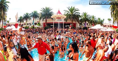 DJ DIESEL (SHAQUILLE O'NEAL) at Encore Beach Club | Vegas Party VIP