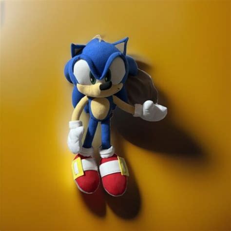 SEGA Sonic The Hedgehog Super Jumbo Plush Toy 20th Anniversary Ver Cut