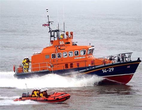 Three Rnli Volunteer Crew Assist Sinking Yacht Rnli