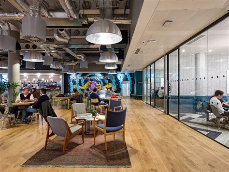 A Look Inside Weworks Moorgate Coworking Space Officelovin