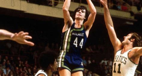 Pete Maravich No. 44 Jersey to be Retired by the Hawks!