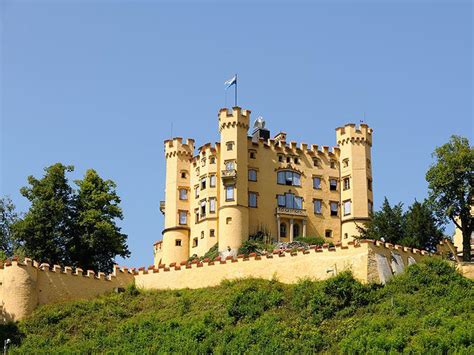 Wittelsbach Castle in Bavaria : r/interestingasfuck