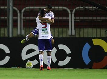 Pio Marca Duas Vezes E Fortaleza Elimina O Flamengo Na Copa Do Brasil