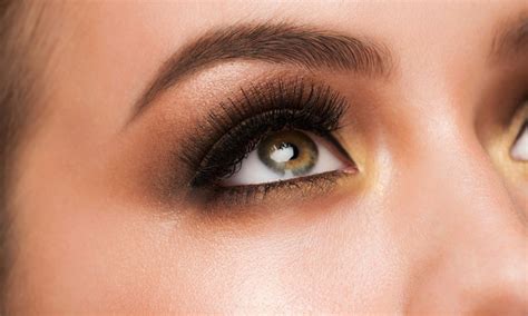 Eyebrow Shapes And What They Mean - EyebrowShaper