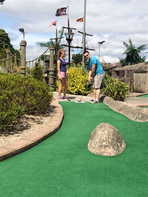 Pirates Adventure Golf