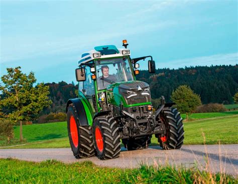 E Traktor Von Fendt Serienproduktion E Vario Startet