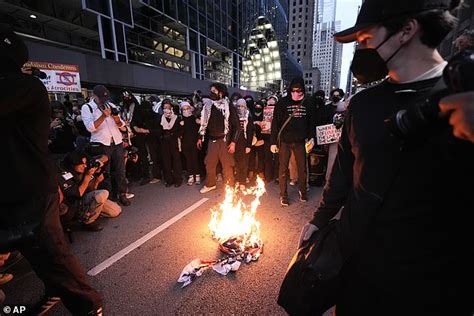 Pro Hamas Mob Clashes With Riot Police And Burns US Flags In Violent