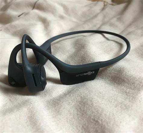 Aftershokz Trekz Air Review – Heart Runner Girl