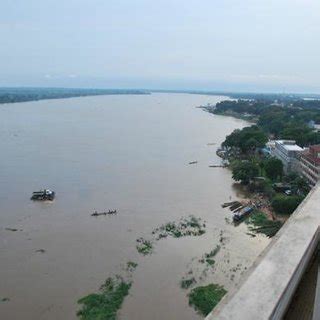 a) Ubangi river in Bangui. b) Mpoko river | Download Scientific Diagram